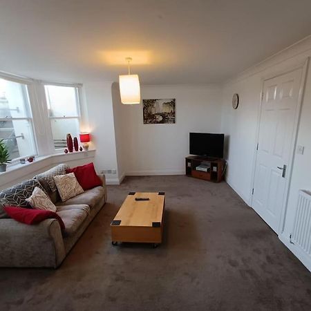 Seafront Apartment In Eastbourne Exterior foto